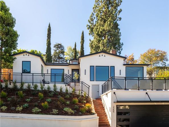 2255 Talmadge, Los Angeles CA 90027