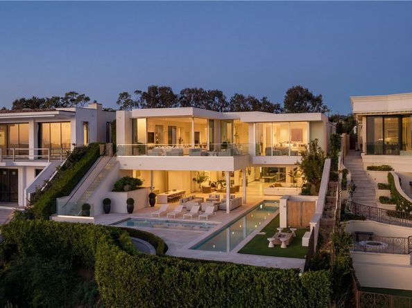 1119 Dolphin, Corona Del Mar CA 92625