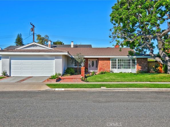 418 E Bay Street, Costa Mesa CA 92627
