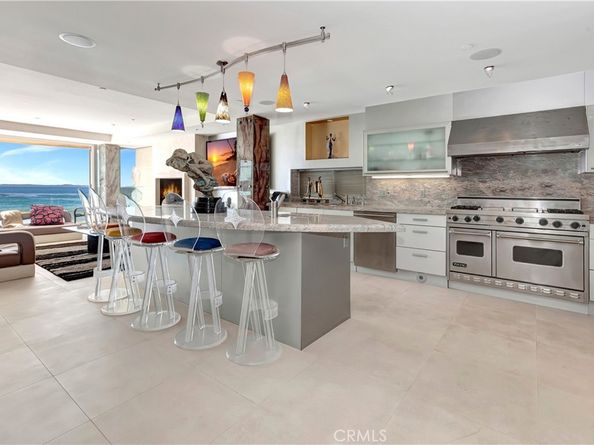1261 Ocean Front, Laguna Beach CA 92651