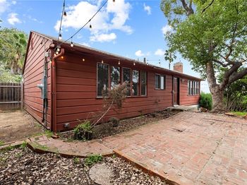 1116 Cresthaven Drive