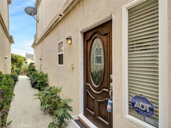 619 E Realty Street, Carson CA 90745