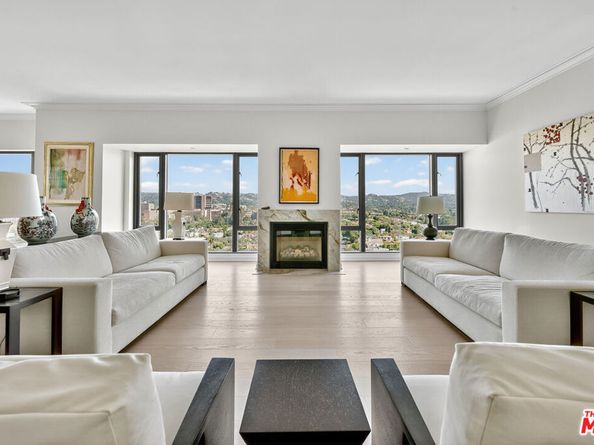 10727 Wilshire Boulevard 1802, Los Angeles CA 90024