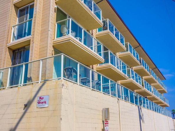 725 Redondo Ct 27, San Diego CA 92109