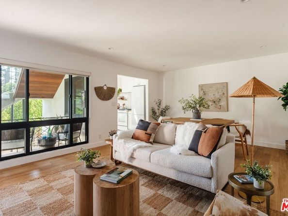 1943 12th 2, Santa Monica CA 90404