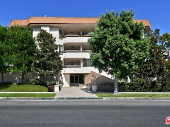 10409 Riverside Drive