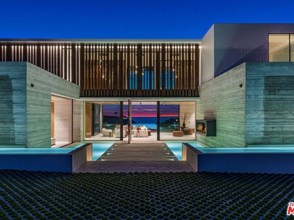 6889 Dume Drive, Malibu CA 90265