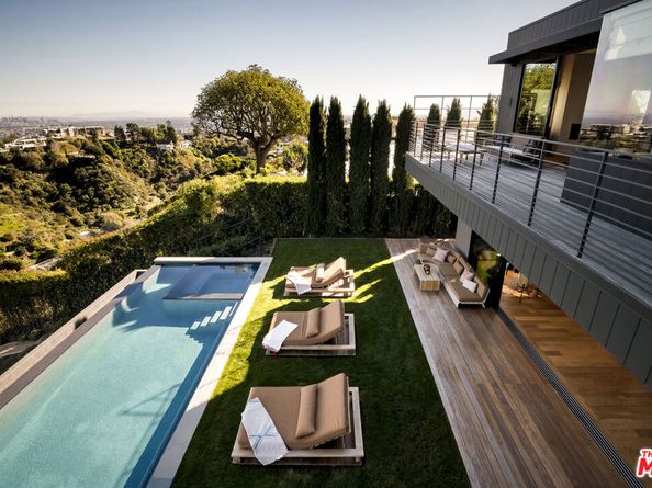 1030 Somera Road, Los Angeles CA 90077