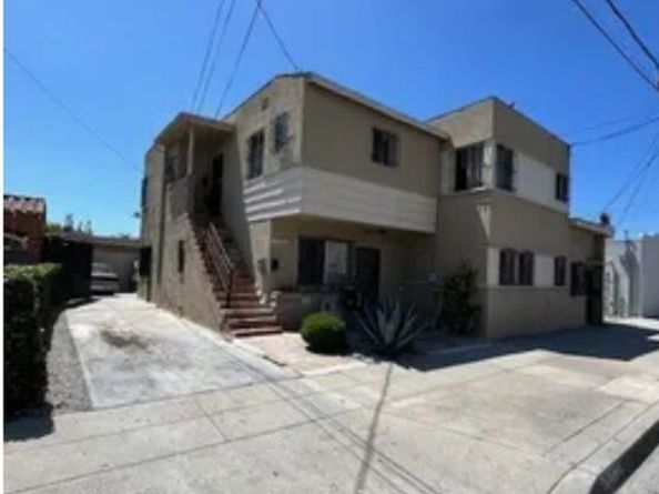 1746 W 106th Street, Los Angeles CA 90047