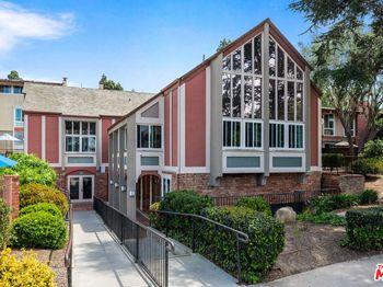 6605 Green Valley Circle