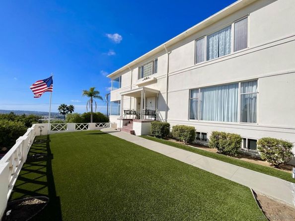 1300 W Walnut Ave, San Diego CA 92103