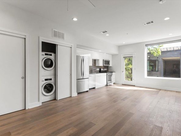 1800 E 4th ST 331, Austin TX 78702