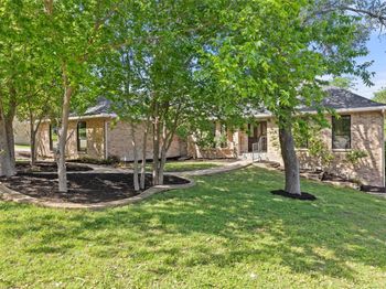 207 Norwood DR W