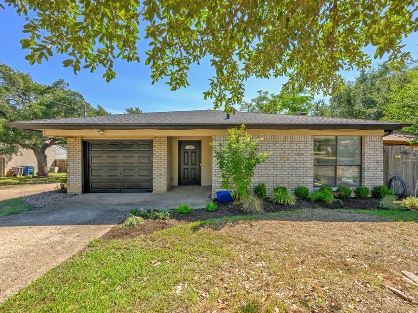 11805 Bell Ave A, Austin TX 78759