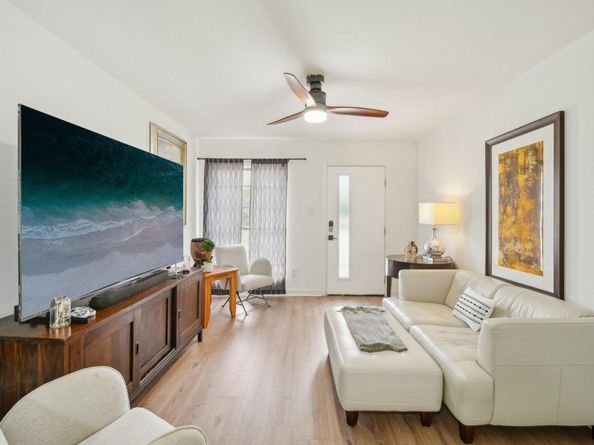 6914 Pondsdale LN, Austin TX 78724