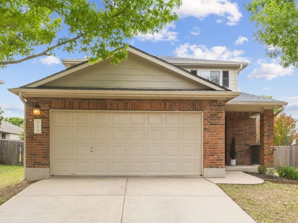 211 Banner Ave, Leander TX 78641