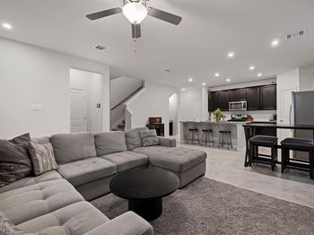 5801 Pleasanton PKWY