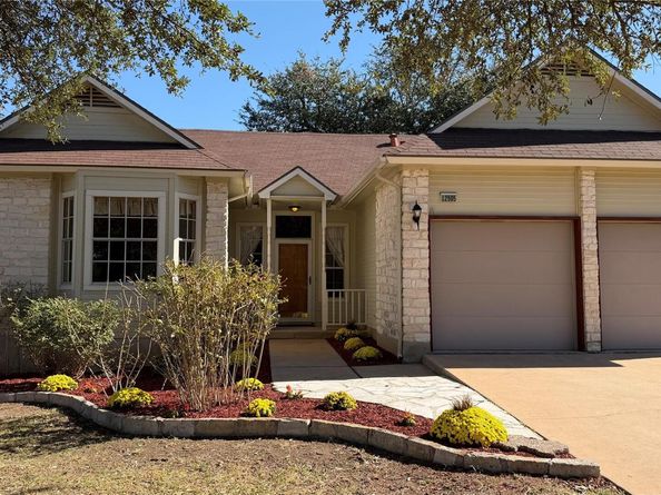 12505 Hunters Chase DR, Austin TX 78729