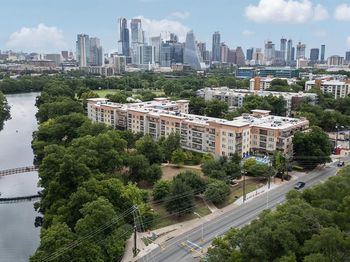 1900 Barton Springs RD