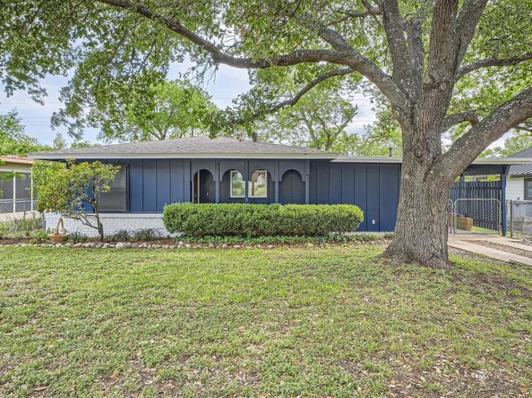 207 Rowland DR, Austin TX 78745