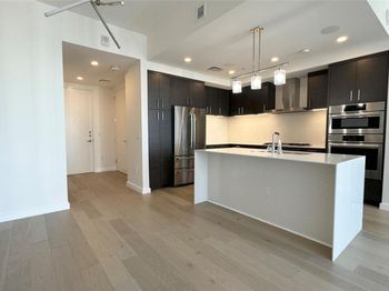 301 West Ave