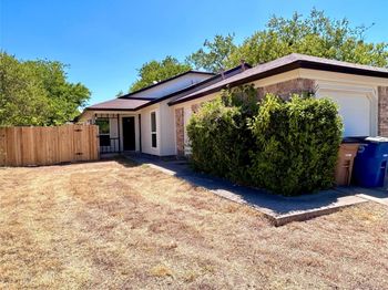 2112 Cedar Bend DR