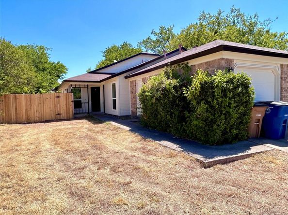 2112 Cedar Bend DR, Austin TX 78758