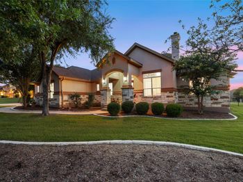 701 W Majestic Oak LN