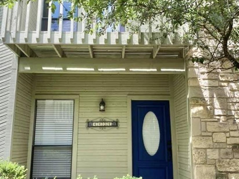 4404 Travis Country CIR G4, Austin TX 78735