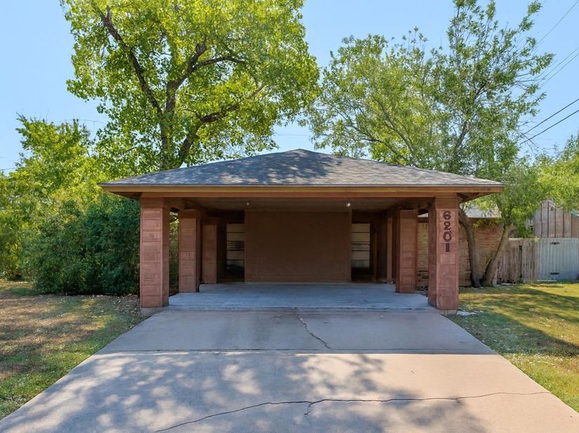 6201 Berkett CV, Austin TX 78745