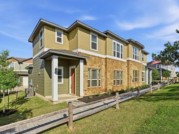 1020 Vista View DR