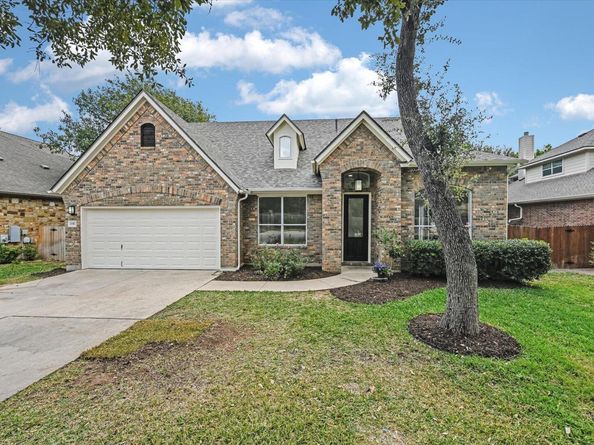 7017 Viridian LN, Austin TX 78739