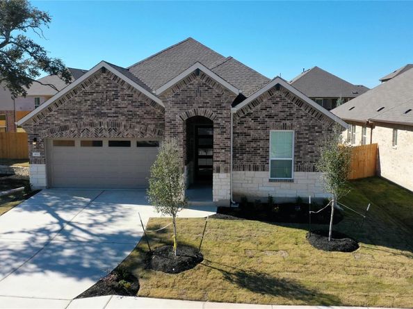 1916 Crooked Creek ST, Leander TX 78641