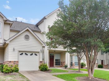 12287 Abbey Glen LN