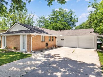 8800 Parkfield DR
