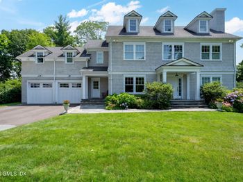 16 Annjim Drive