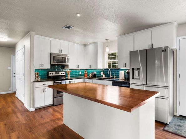 8601 Putnam DR, Austin TX 78757