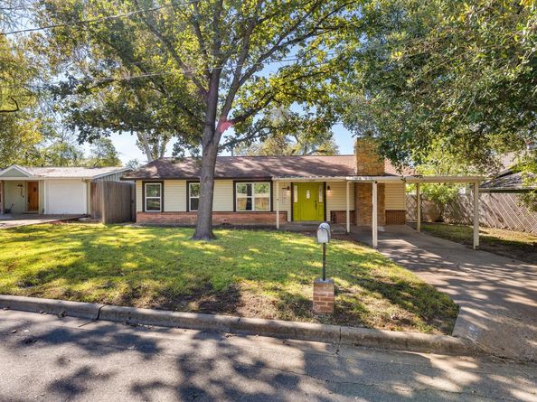 2207 North Plains Ave, Austin TX 78757