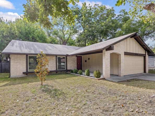 9215 Hunters TRCE E, Austin TX 78758