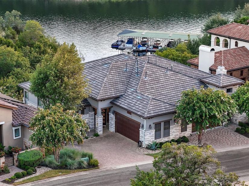 202 Marina View WAY 8B, Lakeway TX 78734
