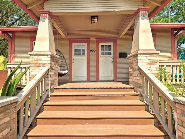900 W Lynn ST, Austin TX 78703