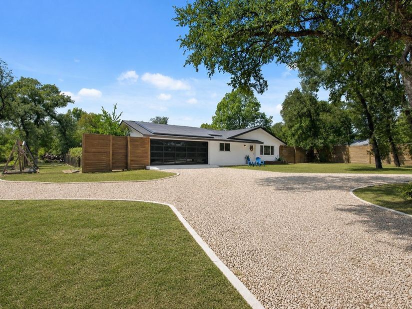 9110 Chisholm LN, Austin TX 78748