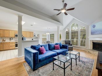 5405 Apache Creek CV