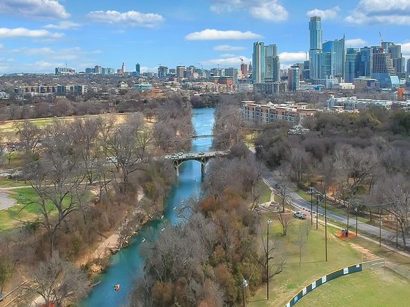 1900 Barton Springs RD 4013, Austin TX 78704