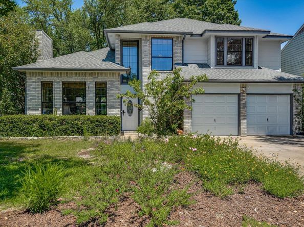 1104 Crestview ST, Round Rock TX 78681