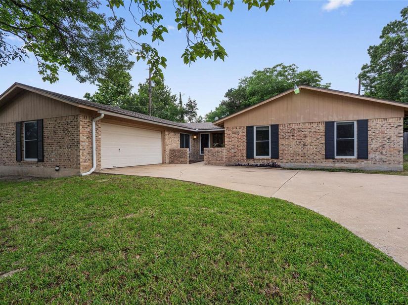 11306 April DR, Austin TX 78753