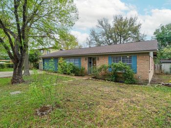 8911 Little Walnut PKWY