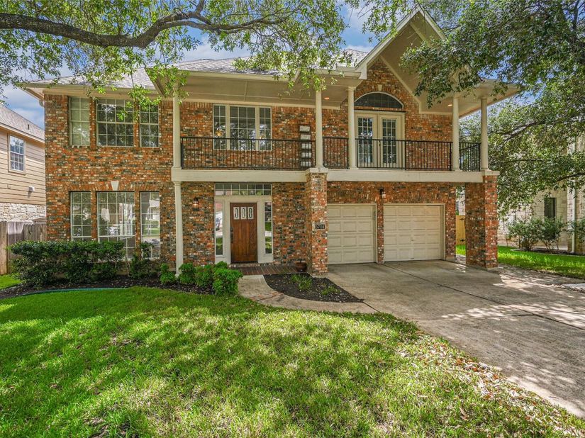 5704 Trelawney LN, Austin TX 78739