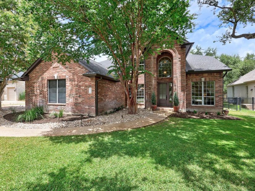 430 Champions DR, Georgetown TX 78628