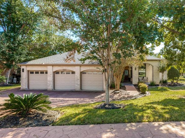 2801 Barton Point DR, Austin TX 78733